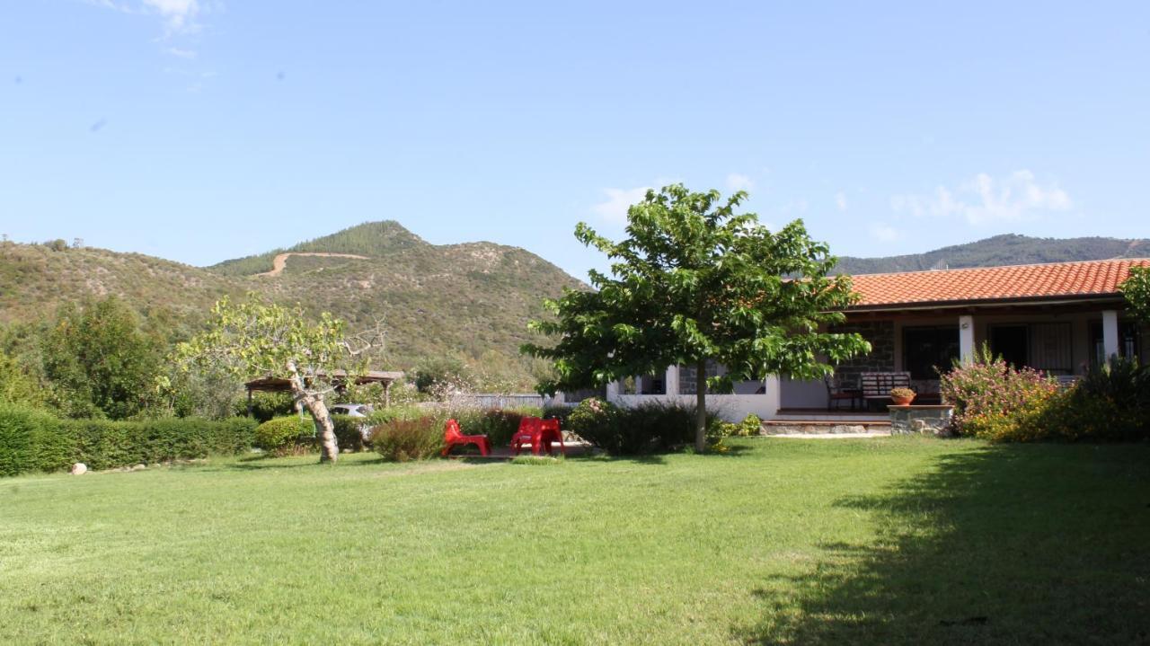 Countryside Villa In Sardinia Triei Kültér fotó